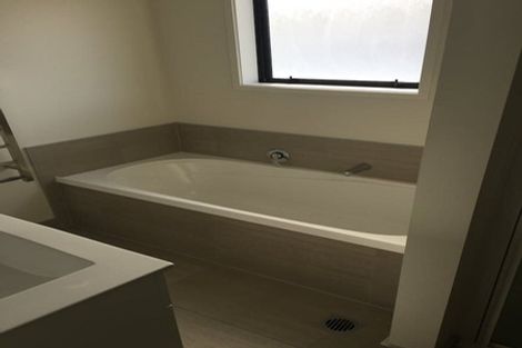 Photo of property in 7 Koko Mews, Mangere Bridge, Auckland, 2022