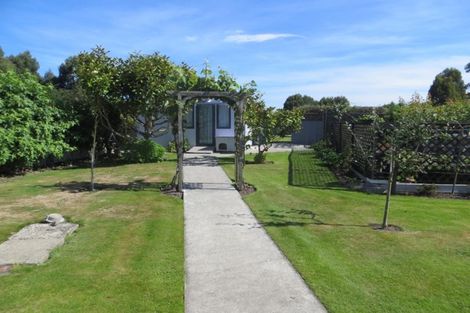 Photo of property in 37 King Street, Pareora, 7912