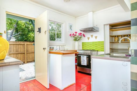 Photo of property in 10 Victoria Street, Masterton, 5810