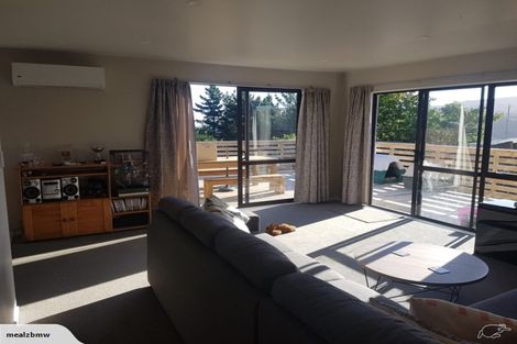 Photo of property in 2/12 Mcmanaway Grove, Stokes Valley, Lower Hutt, 5019