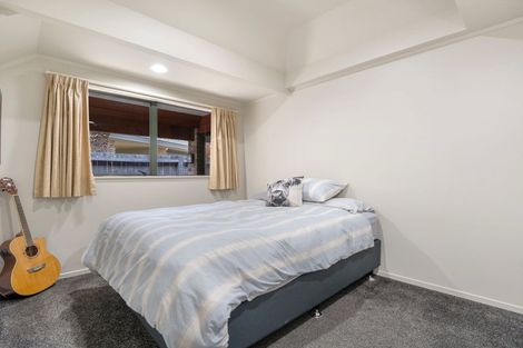 Photo of property in 4 Libra Place, Kawaha Point, Rotorua, 3010