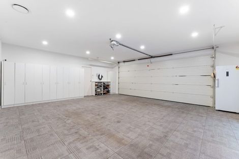 Photo of property in 17 Te Hoe Grove, Pinehill, Auckland, 0632