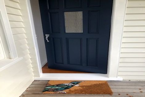 Photo of property in 7 Tinopai Road, Titirangi, Auckland, 0604