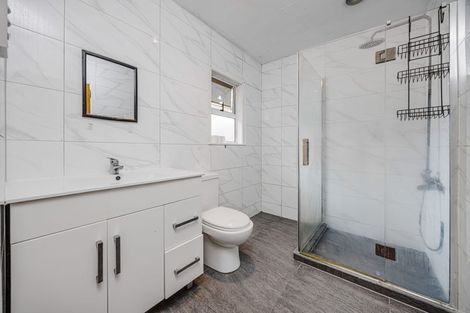 Photo of property in 76 Mclean Avenue, Papatoetoe, Auckland, 2025