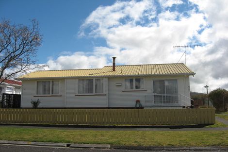 Photo of property in 43 Te Takinga Street, Turangi, 3334