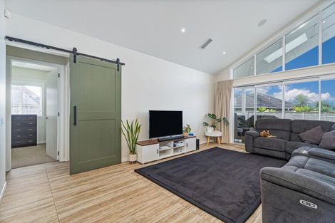 Photo of property in 11 Onerere Drive, Whitianga, 3510