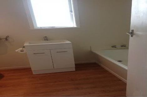 Photo of property in 2 View Street, Maungaturoto, 0520