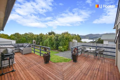 Photo of property in 52 Oxley Crescent, Broad Bay, Dunedin, 9014