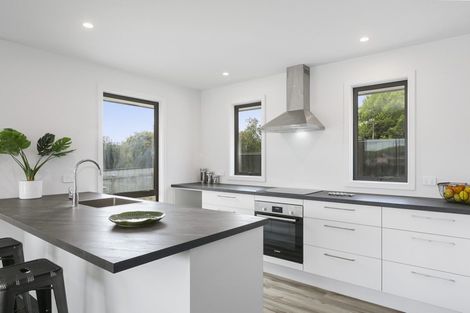 Photo of property in 4 Chatham Street, Waihola, Milton, 9073