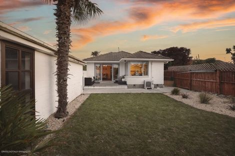 Photo of property in 80 Pacific Road, North New Brighton, Christchurch, 8083