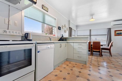 Photo of property in 14 George Place, Tokoroa, 3420