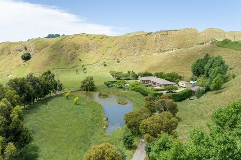 Photo of property in 11 Mangakuri Road, Kairakau, Havelock North, 4295