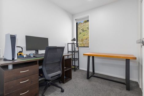 Photo of property in 27 Holystone Road, Whitby, Porirua, 5024