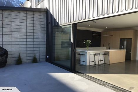 Photo of property in 13 Maize Street, Jacks Point, Queenstown, 9371