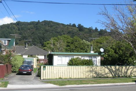Photo of property in 35 Seddon Street, Wallaceville, Upper Hutt, 5018