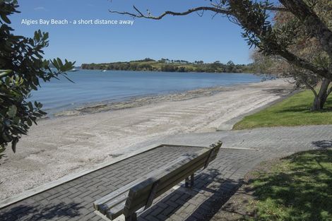 Photo of property in 45 Athol Place, Algies Bay, Warkworth, 0920