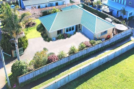 Photo of property in 65 Tapu Road, Huapai, Kumeu, 0810