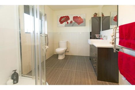 Photo of property in 114 Voyager Drive, Gulf Harbour, Whangaparaoa, 0930