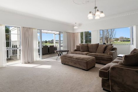 Photo of property in 56 Links View Drive, Omokoroa, 3114