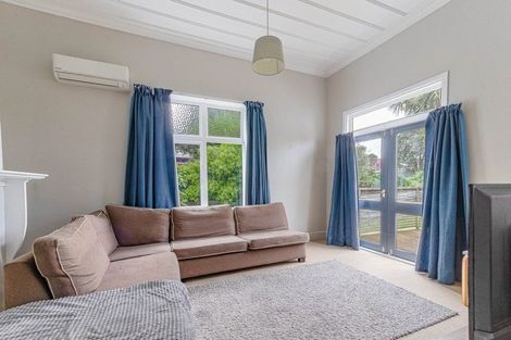 Photo of property in 18 Abbot Street, Gonville, Whanganui, 4501