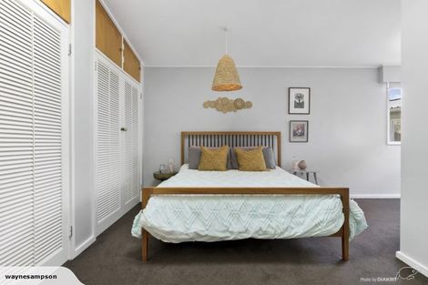 Photo of property in 9 Ardross Avenue, Khandallah, Wellington, 6035