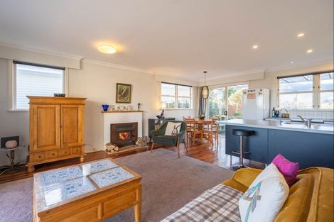 Photo of property in 110 Wellington Road, Paekakariki, 5034