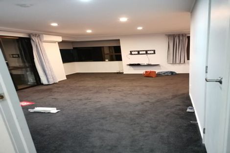 Photo of property in 2/15 Flavia Close, Torbay, Auckland, 0630