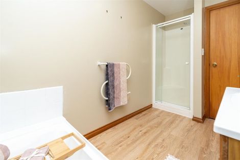 Photo of property in 112j Lake Road, Frankton, Hamilton, 3204