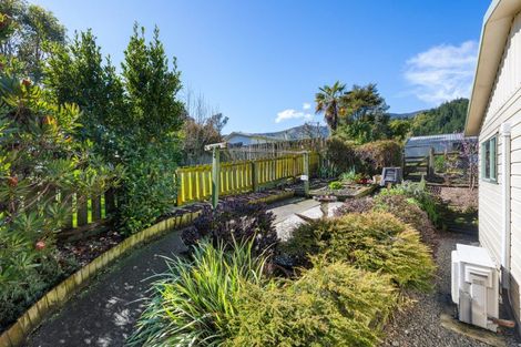 Photo of property in 87a Hampden Street, Picton, 7220