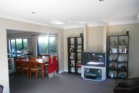 Photo of property in 52b Parkvale Road, Karori, Wellington, 6012