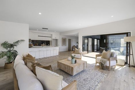 Photo of property in 12 Bob Carter Place, Welcome Bay, Tauranga, 3175