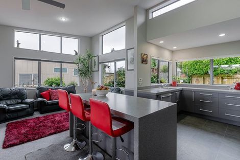 Photo of property in 11 Beckett Lane, Raumati Beach, Paraparaumu, 5032