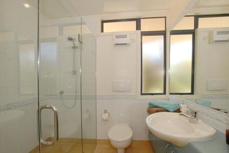 Photo of property in 16 Castor Bay Road, Castor Bay, Auckland, 0620