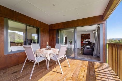 Photo of property in 16 Guy Road, Kaipara Flats, Warkworth, 0981