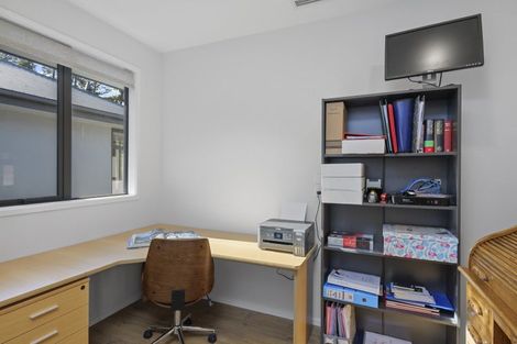 Photo of property in 6 Harrier Place, Amberley, 7410