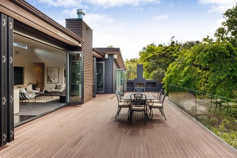 Photo of property in 27a Phoenix Avenue, Hokowhitu, Palmerston North, 4410