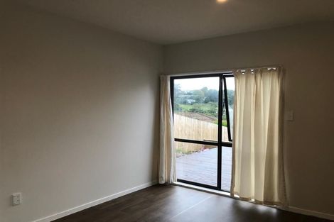 Photo of property in 6 Bellringer Road, Massey, Auckland, 0614