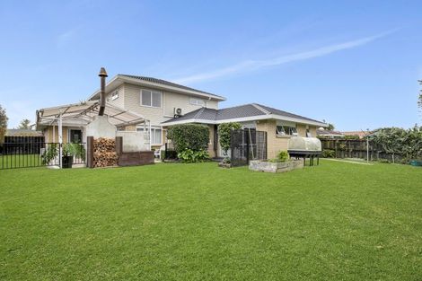 Photo of property in 16 Chippewa Place, Conifer Grove, Takanini, 2112