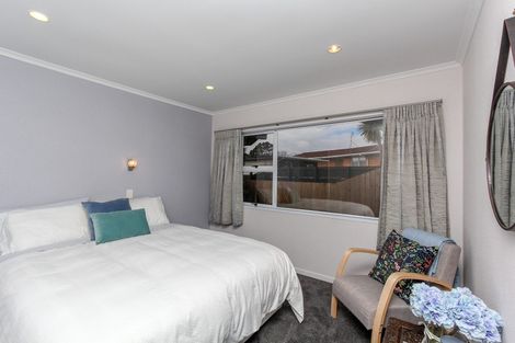 Photo of property in 76 Branch Road, Highlands Park, New Plymouth, 4312