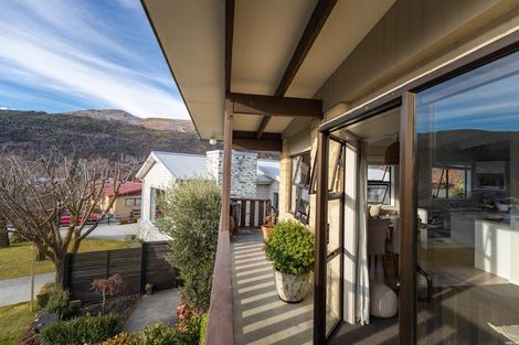 Photo of property in 18a Bracken Street, Arrowtown, 9302