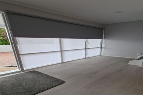 Photo of property in 2/25 Sartors Avenue, Northcross, Auckland, 0630