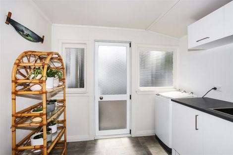 Photo of property in 2 Hamilton Place, Pukekohe, 2120