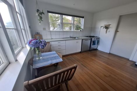 Photo of property in 22 Glenpark Avenue, Frankleigh Park, New Plymouth, 4310