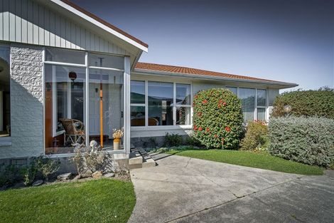 Photo of property in 5 Glenside Avenue, Ilam, Christchurch, 8041