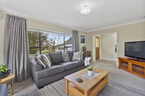 Photo of property in 17 Esmae Place, Dinsdale, Hamilton, 3204