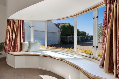 Photo of property in 363b Mangorei Road, Merrilands, New Plymouth, 4312