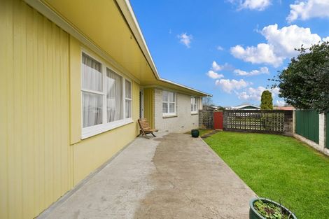 Photo of property in 18 Deanwell Avenue, Deanwell, Hamilton, 3206