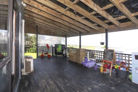 Photo of property in 236 Pukehina Parade, Pukehina, Te Puke, 3189