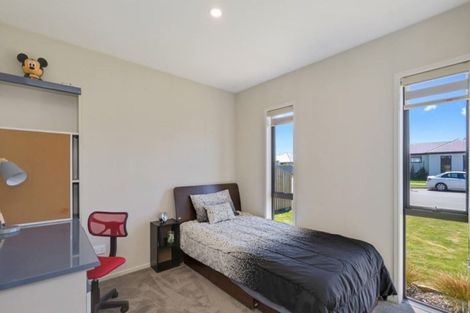 Photo of property in 9 Caulfield Avenue, Halswell, Christchurch, 8025