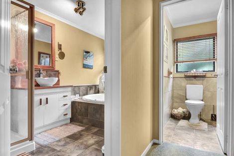 Photo of property in 26 Tironui Terrace, Western Heights, Hamilton, 3200